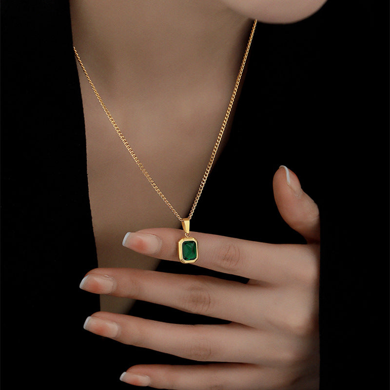 Classic 18k Gold Plated Emerald Zircon Pendant Necklace For Girls